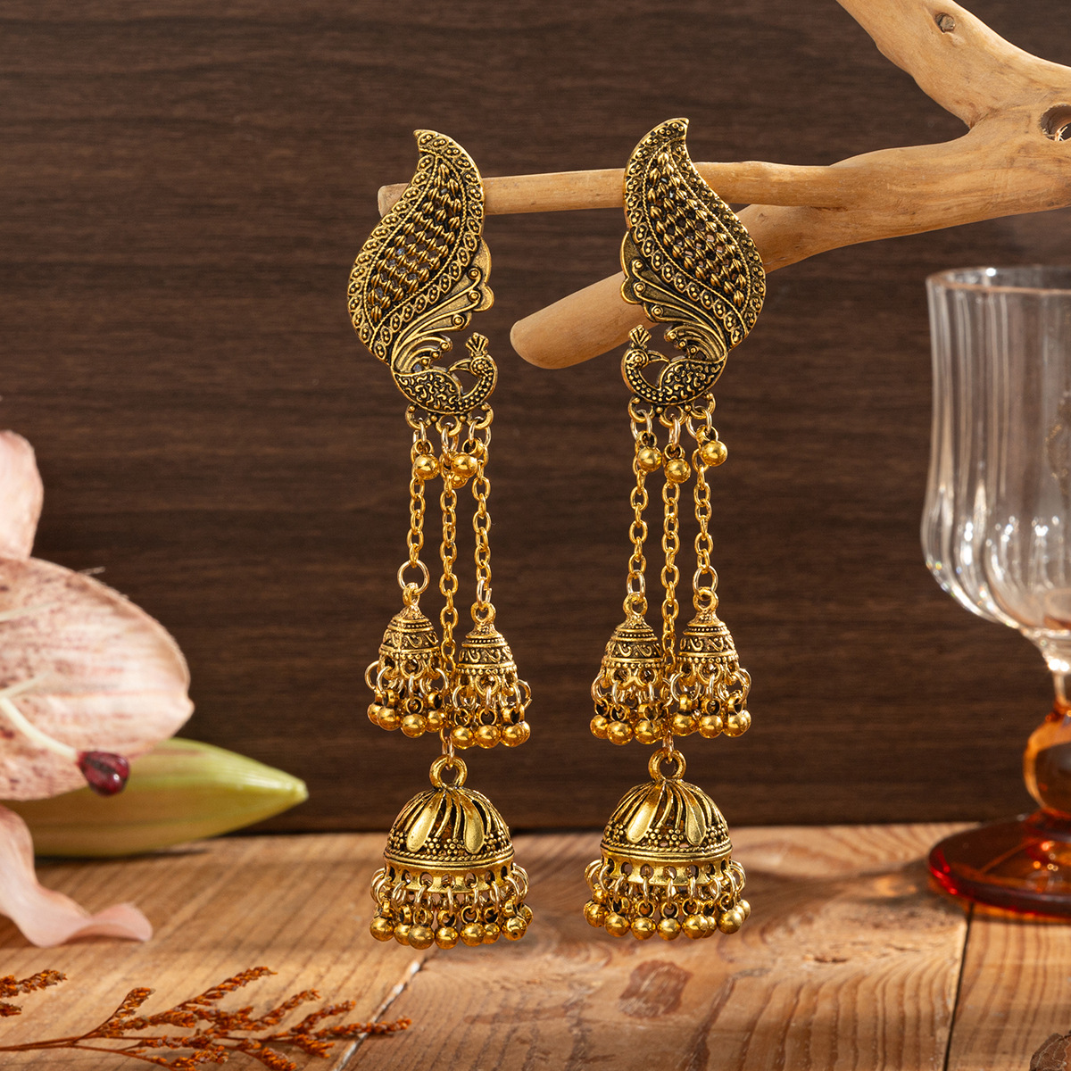 Vintage Peacock Long Tassel Ea - Indian Wedding Supply ulasan dan harga