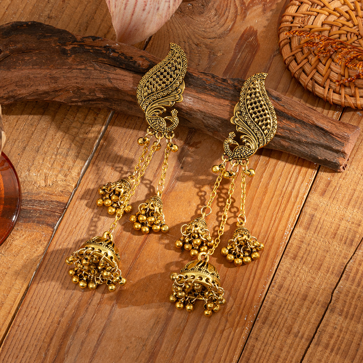 Vintage Peacock Long Tassel Ea - Indian Wedding Supply ulasan dan harga