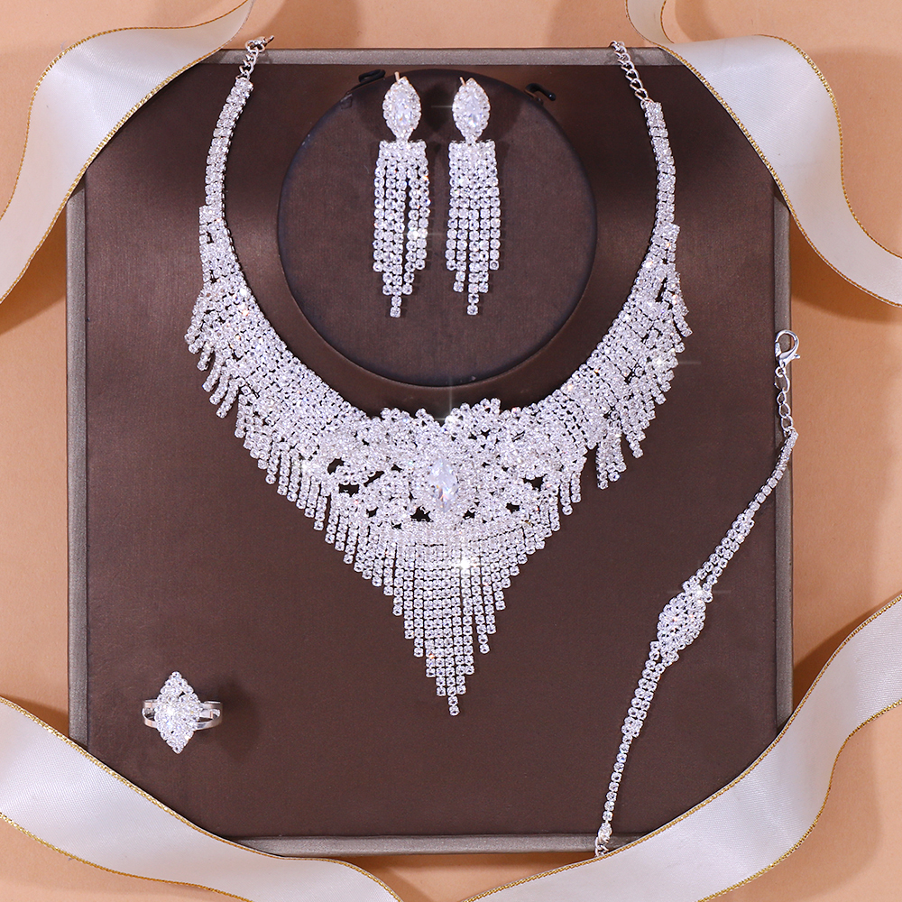 Stonefans Luxury Indian Bridal - Indian Wedding Supply ulasan dan harga